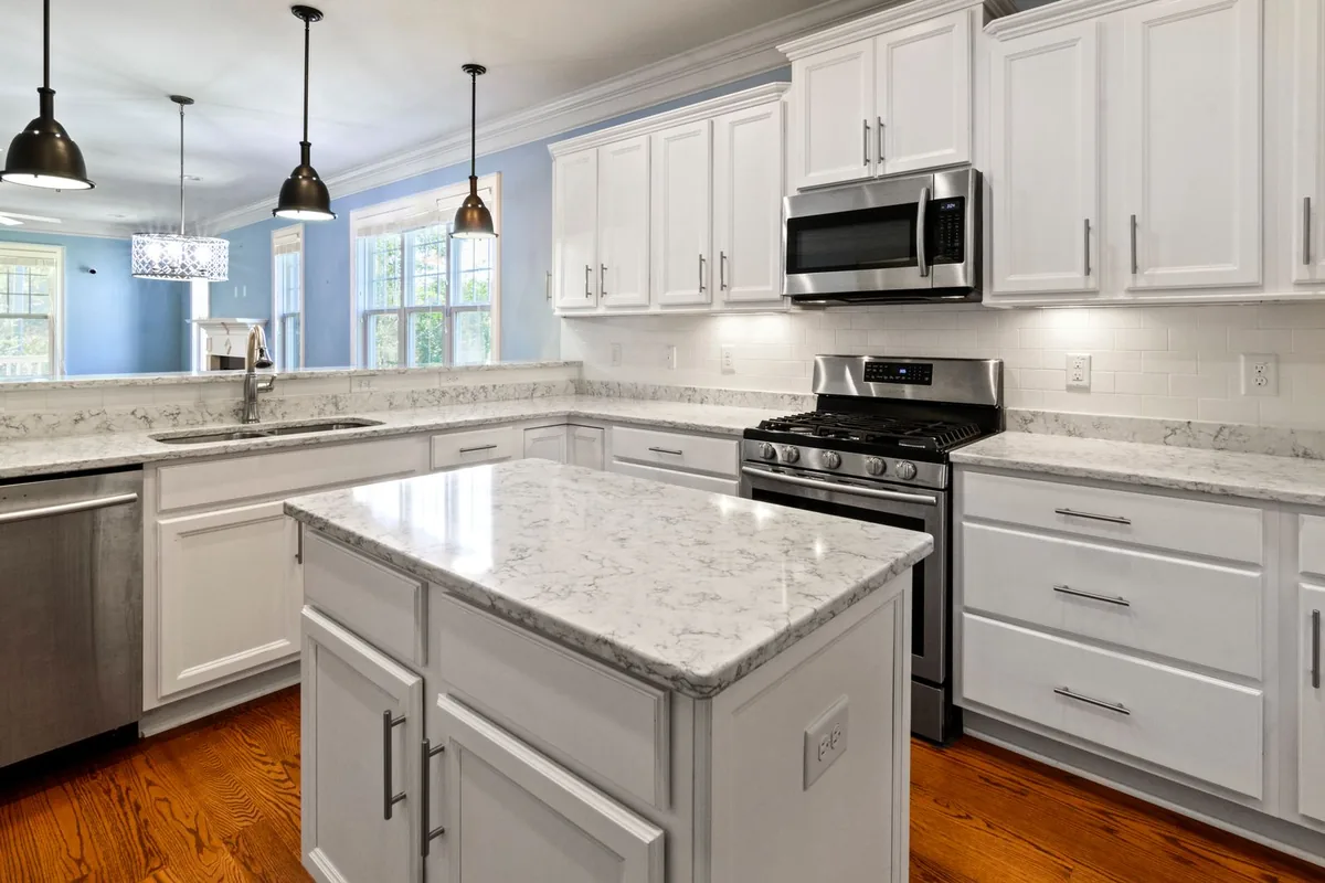 Filth & Squalor Cleanup in Grove City, FL